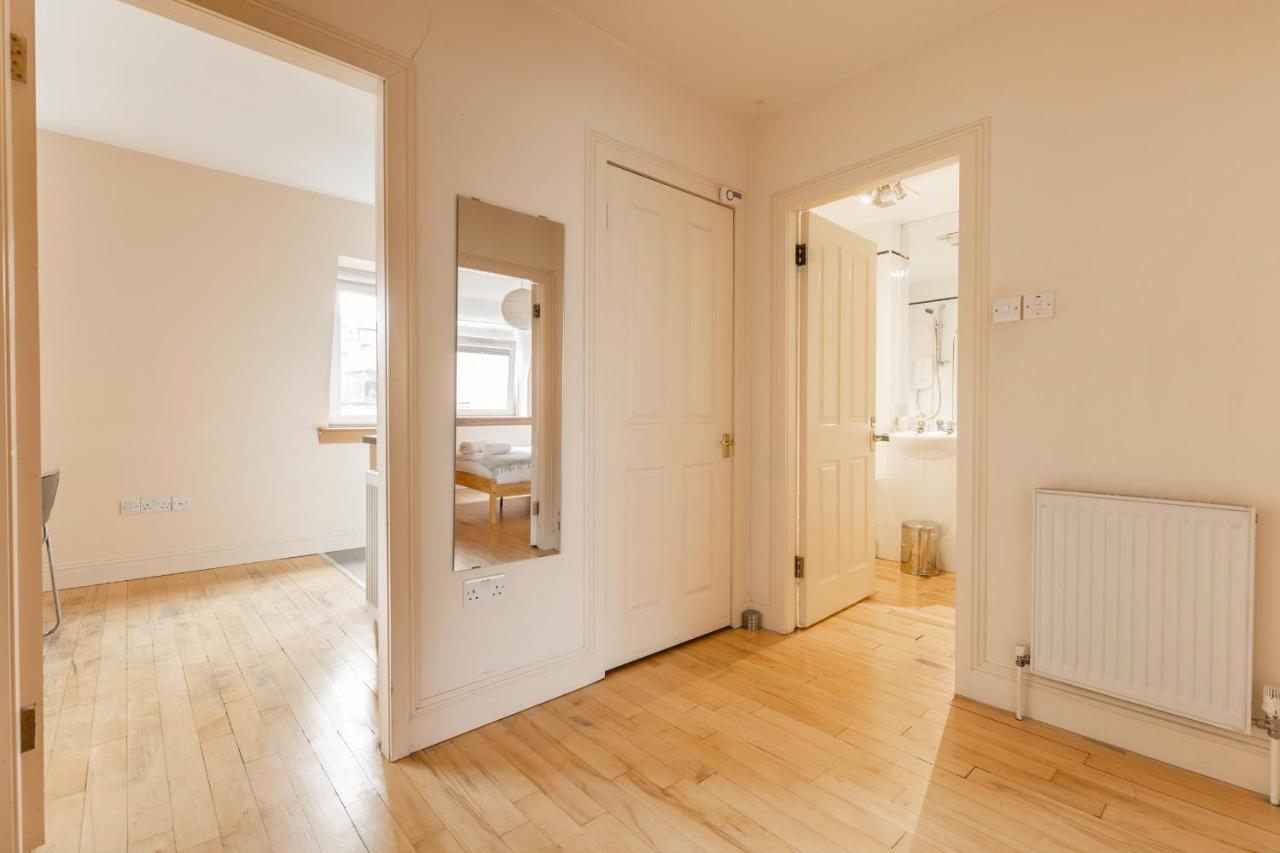 Amazing Castle View Apartment Edinburgh Luaran gambar