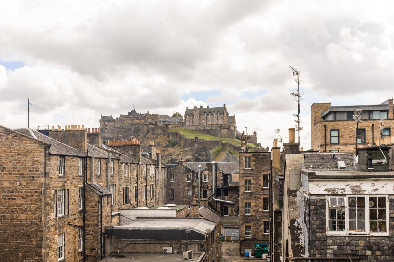 Amazing Castle View Apartment Edinburgh Luaran gambar
